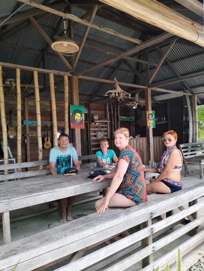 Palambak Paradise Resort Pulau Banyak Pulau Palambakbesar 外观 照片