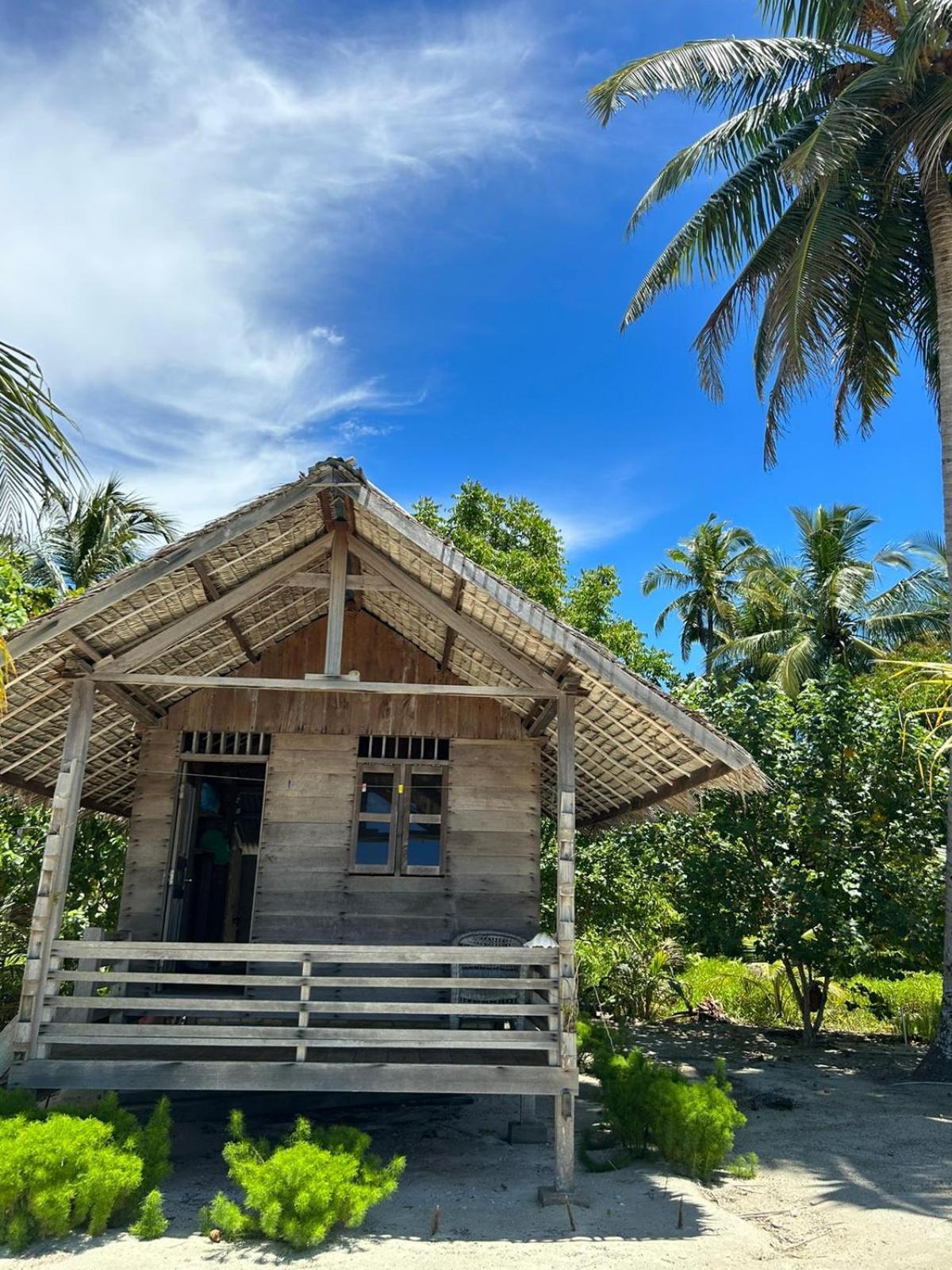 Palambak Paradise Resort Pulau Banyak Pulau Palambakbesar 外观 照片